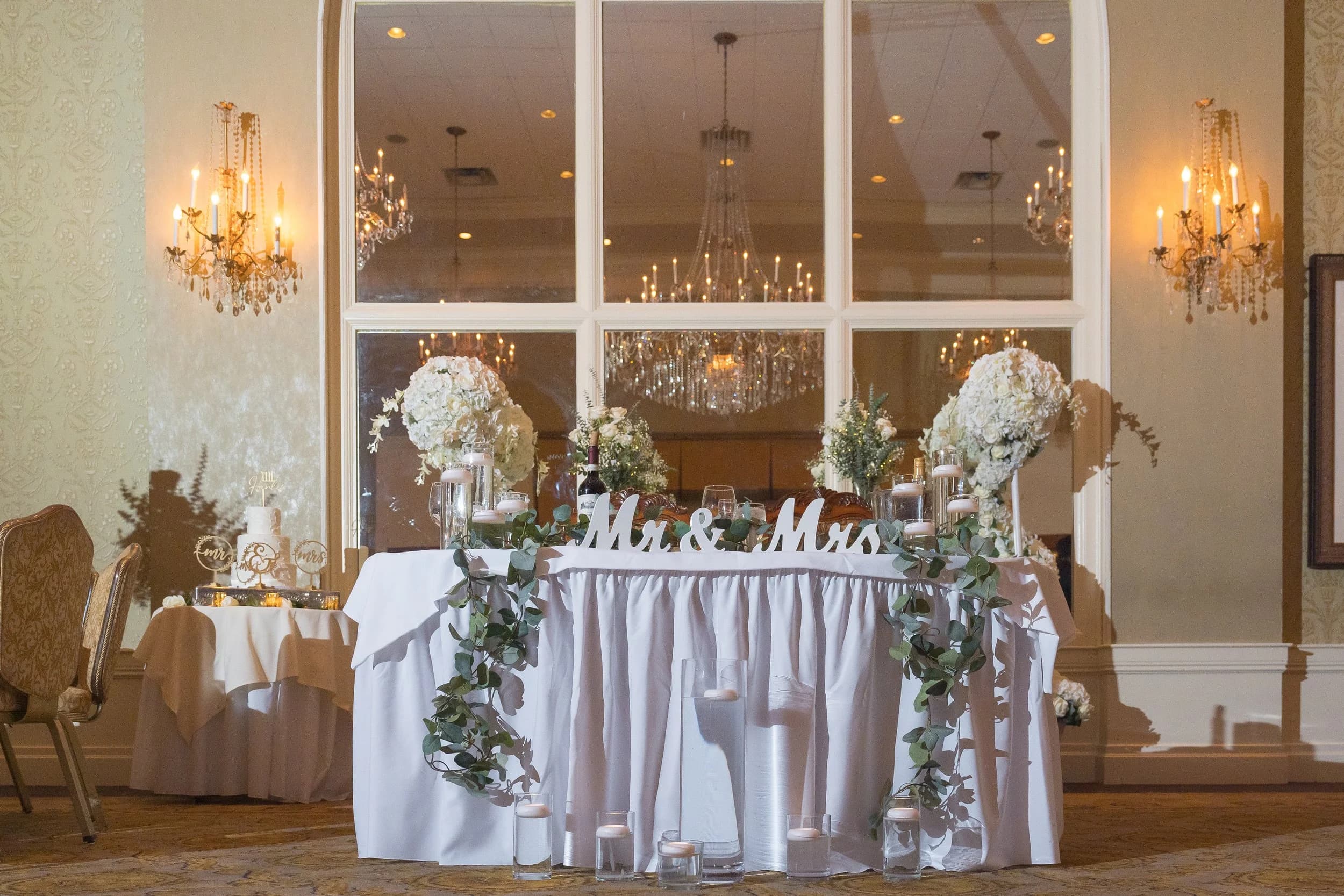 Timeless Celebrations by Alicia - wedding planner