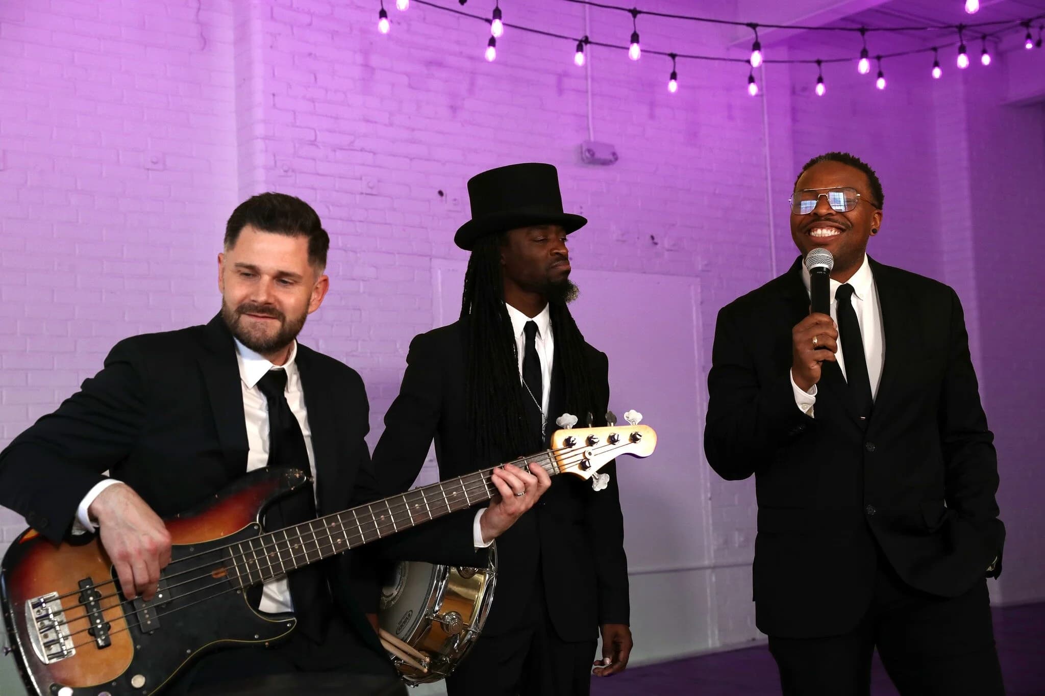 Soulution - wedding band