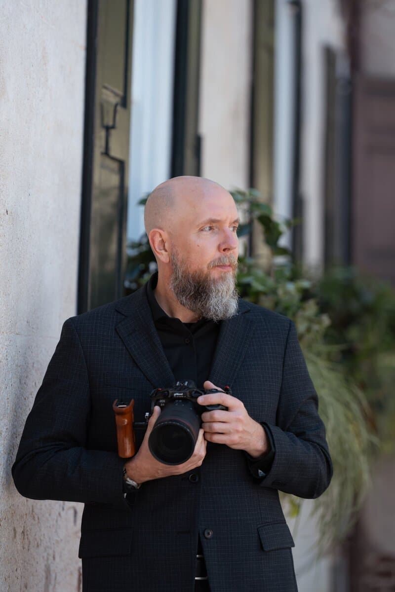 Shawn Whittington videographer at wedding