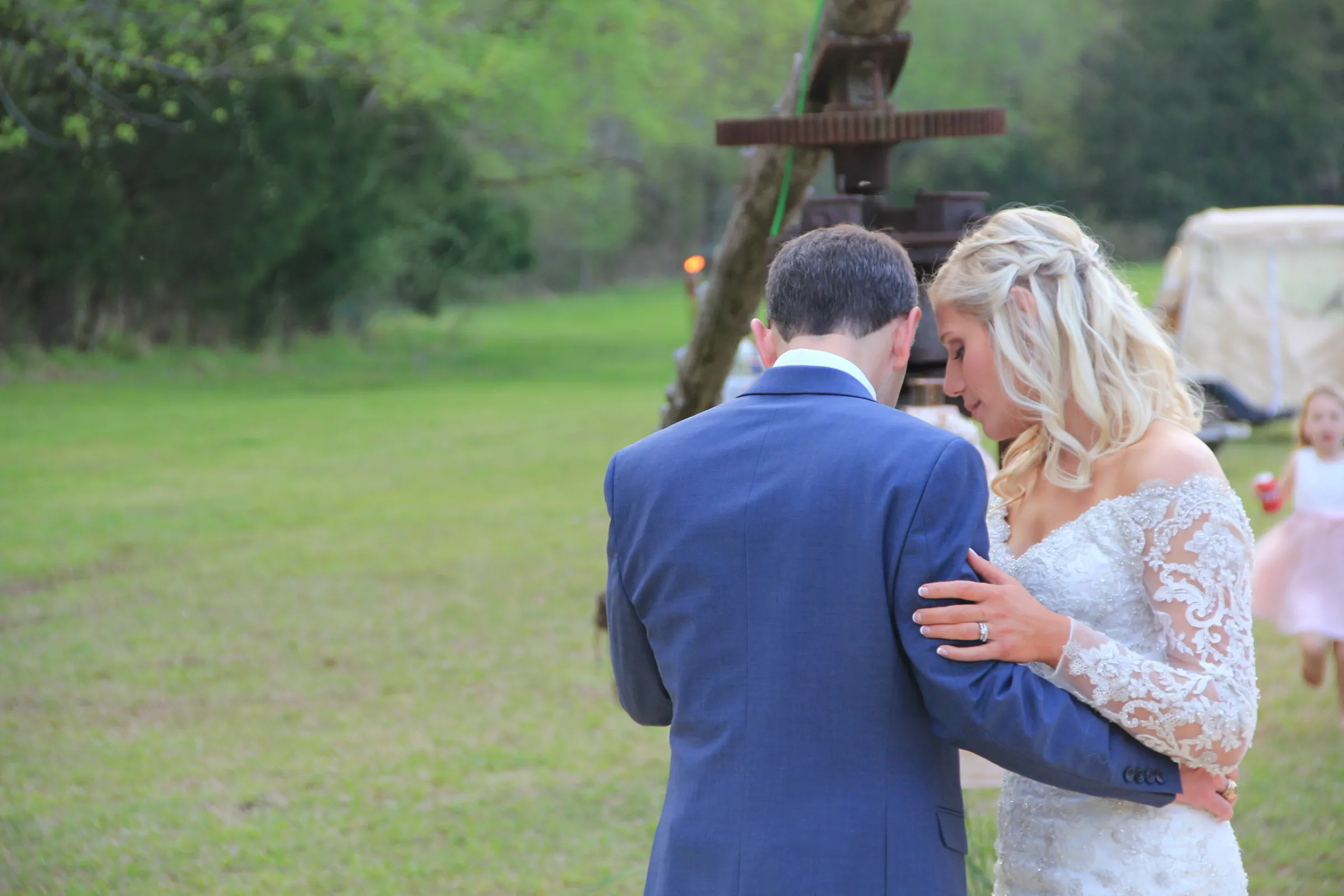 DJ Trey Entertainment - wedding DJ and entertainment